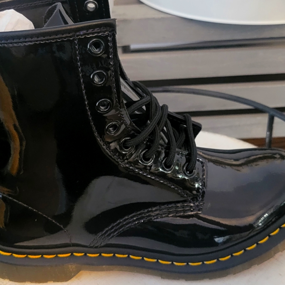 Dr. Marten Black Boots